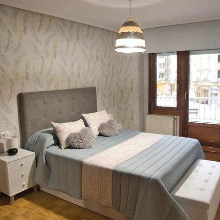 La Villa De Lore, Piso Completo Apto 6 Personas Con Garaje Avilés Buitenkant foto