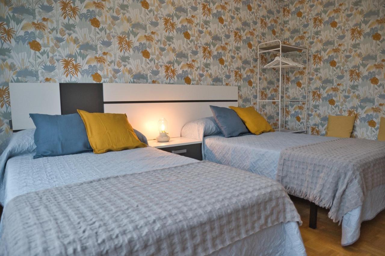 La Villa De Lore, Piso Completo Apto 6 Personas Con Garaje Avilés Buitenkant foto
