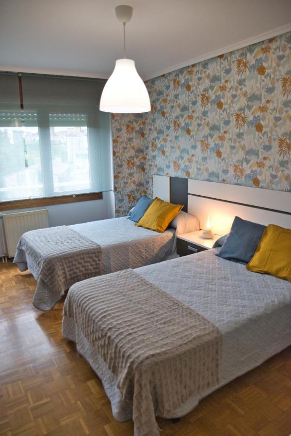La Villa De Lore, Piso Completo Apto 6 Personas Con Garaje Avilés Buitenkant foto